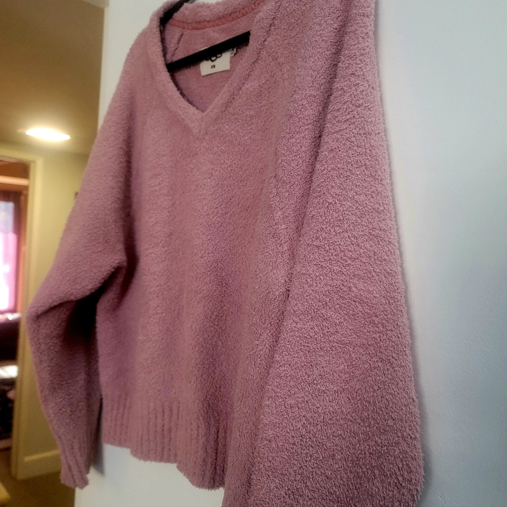 UGG Oversized loose fit crop sweater